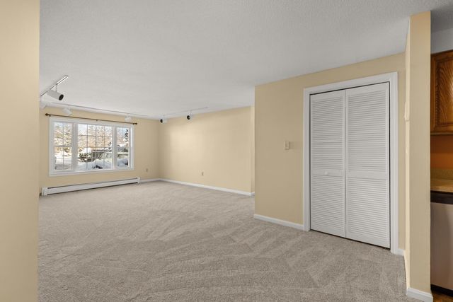 50 Brookside Dr Apt P1, Exeter, NH 03833