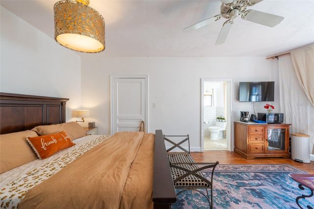 530 S ORANGE AVENUE, Sarasota, FL 34236