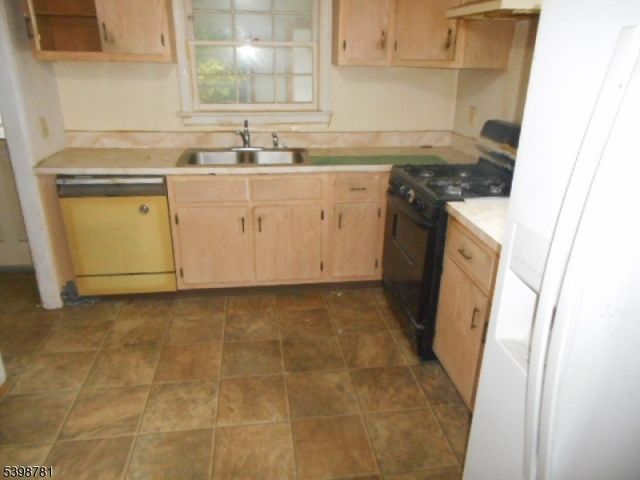 399 Tremont Ave, City Of Orange Twp., NJ 07050