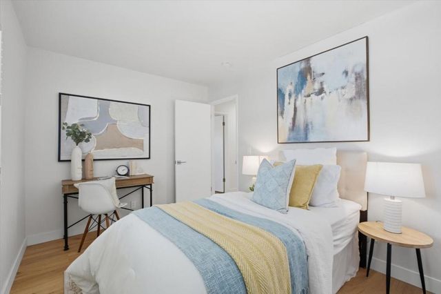 22944 Longdown Road, Cupertino, CA 95014