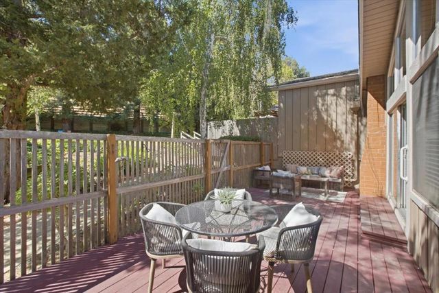 22944 Longdown Road, Cupertino, CA 95014