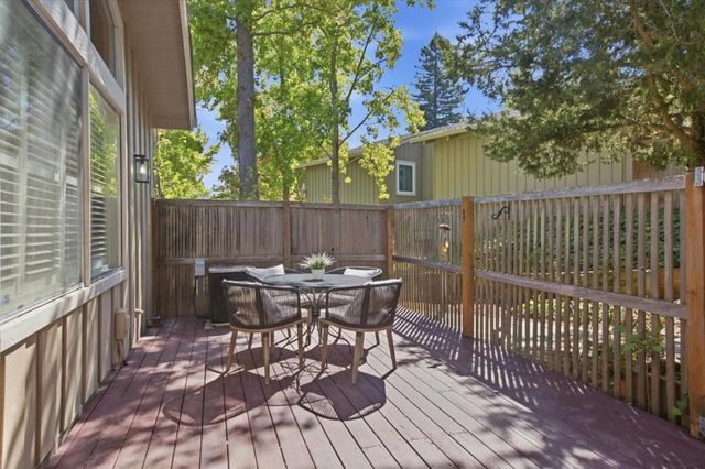 22944 Longdown Road, Cupertino, CA 95014