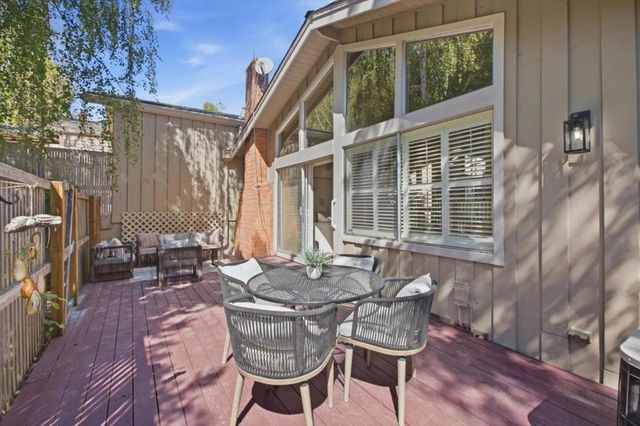 22944 Longdown Road, Cupertino, CA 95014