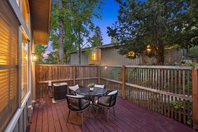 22944 Longdown Road, Cupertino, CA 95014