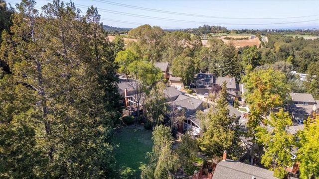22944 Longdown Road, Cupertino, CA 95014