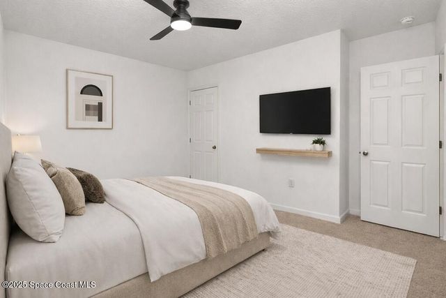 985 Dugan Circle SE, Palm Bay, FL 32909