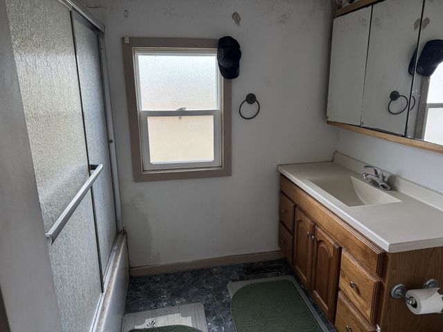 737 E Grant Highway, Marengo, IL 60152