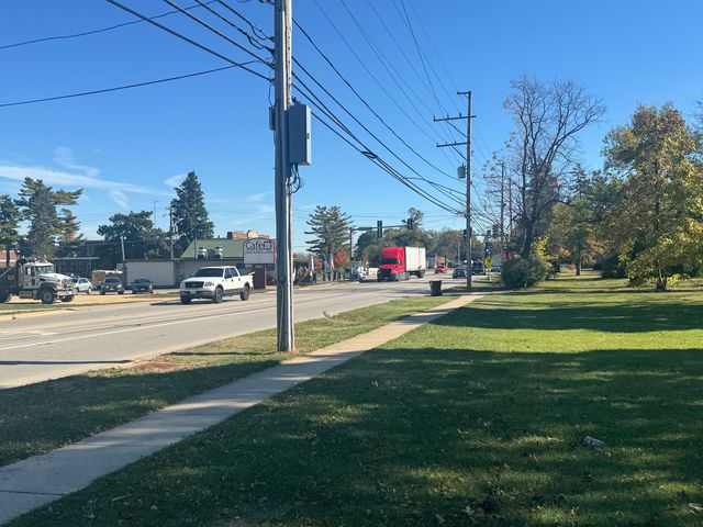 737 E Grant Highway, Marengo, IL 60152