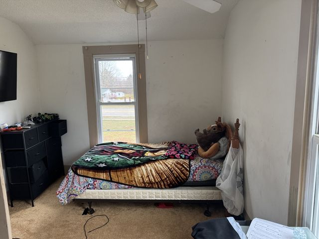 737 E Grant Highway, Marengo, IL 60152