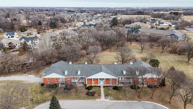 700 S Dakota Avenue 109, Ames, IA 50014