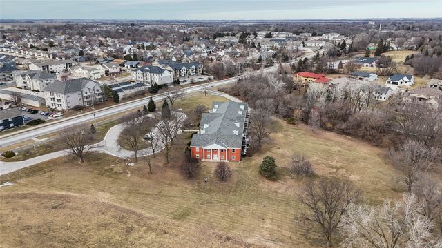 700 S Dakota Avenue 109, Ames, IA 50014