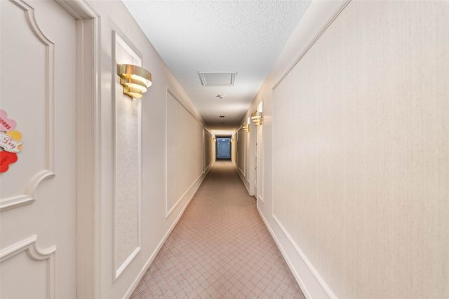 700 S Dakota Avenue 109, Ames, IA 50014