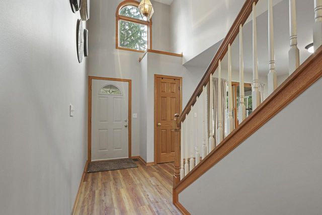 614 Indian Point ROAD, Twin Lakes, WI 53181