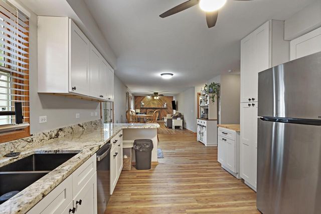 614 Indian Point ROAD, Twin Lakes, WI 53181