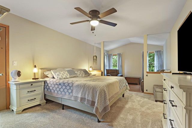 614 Indian Point ROAD, Twin Lakes, WI 53181