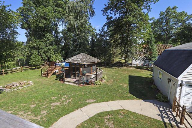 614 Indian Point ROAD, Twin Lakes, WI 53181