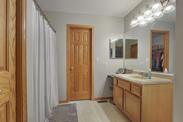 614 Indian Point ROAD, Twin Lakes, WI 53181