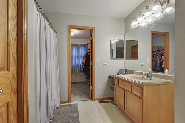 614 Indian Point ROAD, Twin Lakes, WI 53181