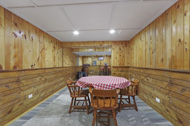 614 Indian Point ROAD, Twin Lakes, WI 53181
