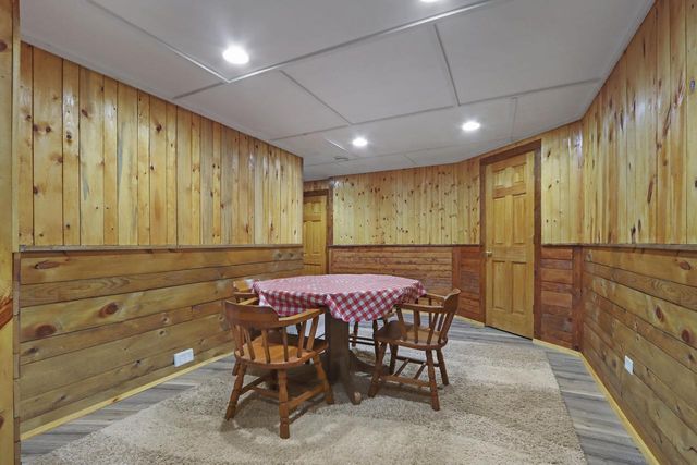 614 Indian Point ROAD, Twin Lakes, WI 53181