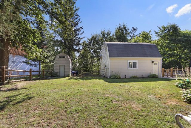 614 Indian Point ROAD, Twin Lakes, WI 53181