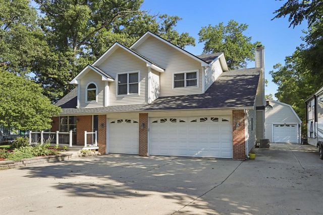 614 Indian Point ROAD, Twin Lakes, WI 53181