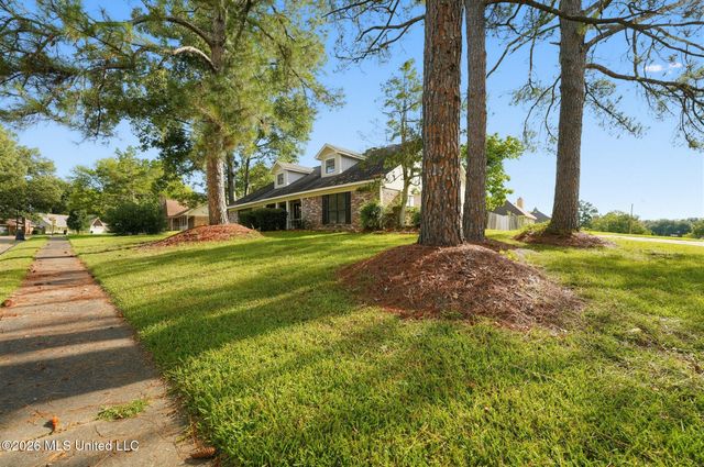 1411 Rosemont Drive, Clinton, MS 39056