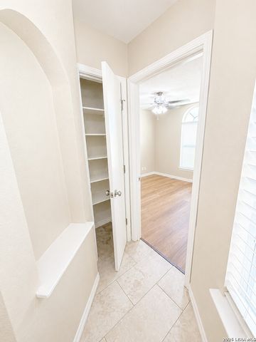 136 Musgrav, Kyle, TX 78640