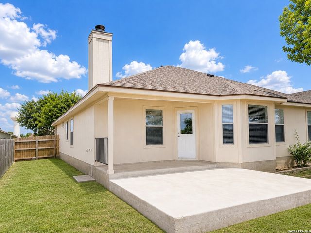 136 Musgrav, Kyle, TX 78640