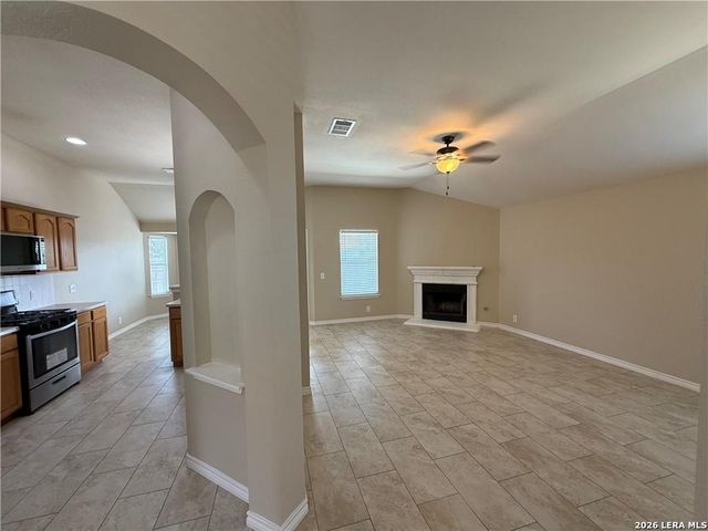 136 Musgrav, Kyle, TX 78640