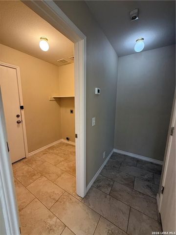 136 Musgrav, Kyle, TX 78640
