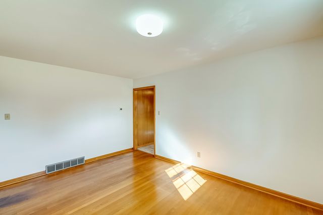 136 Pin Oak Drive, Lancaster, KY 40444