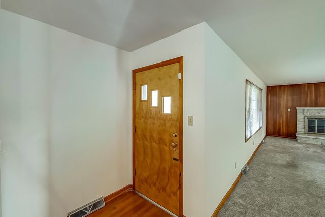 136 Pin Oak Drive, Lancaster, KY 40444