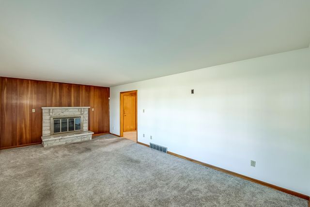 136 Pin Oak Drive, Lancaster, KY 40444