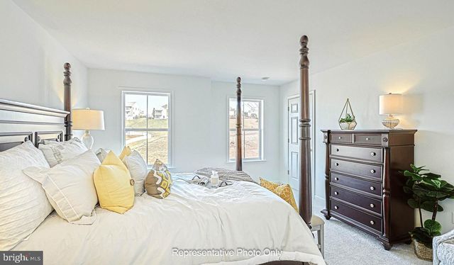 828 KIMMERLINGS RD, Lebanon, PA 17046