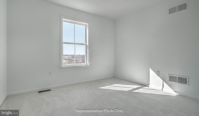 828 KIMMERLINGS RD, Lebanon, PA 17046