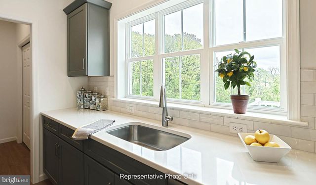 828 KIMMERLINGS RD, Lebanon, PA 17046