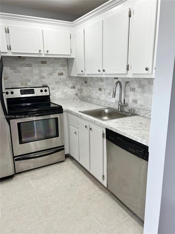 359 Preston I I, Boca Raton, FL 33434
