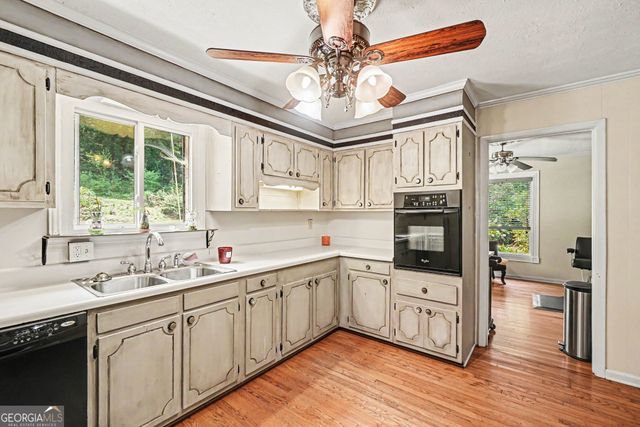 10 Oriole Drive, Cartersville, GA 30121