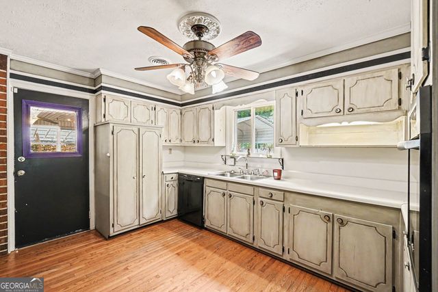 10 Oriole Drive, Cartersville, GA 30121