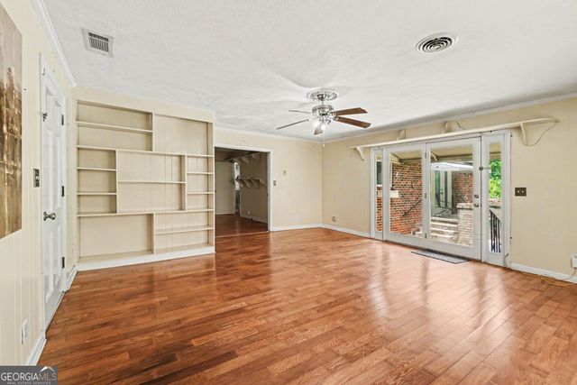 10 Oriole Drive, Cartersville, GA 30121