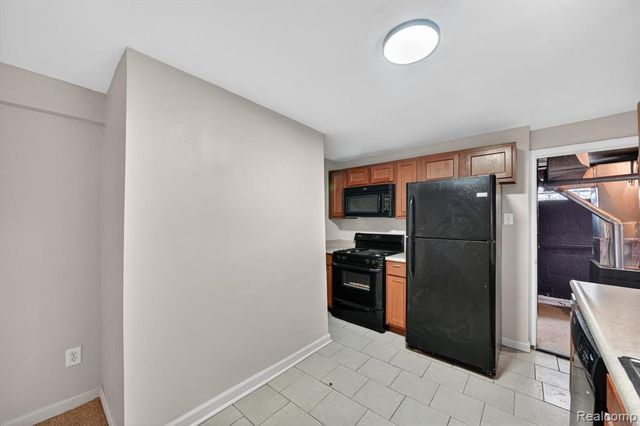 6914 Arlene Court, Romulus, MI 48174