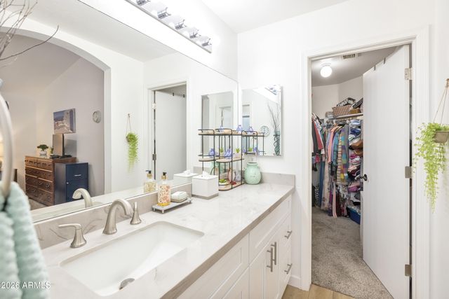 10951 E DELTA Avenue, Mesa, AZ 85208