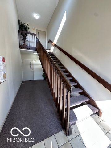 11760 Glenbrook Court 205, Carmel, IN 46032