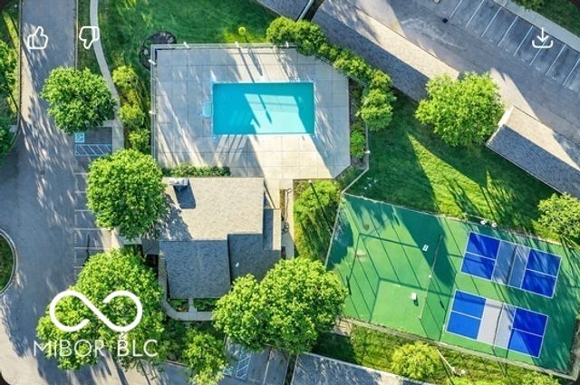 11760 Glenbrook Court 205, Carmel, IN 46032