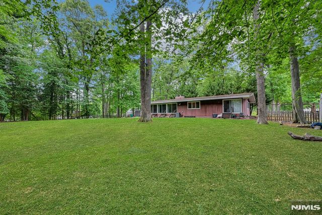 2009 Glen Avenue, Twp Of Washington, NJ 07676