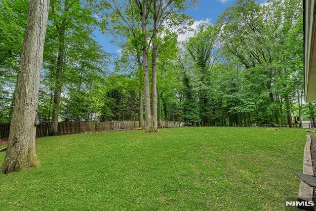 2009 Glen Avenue, Twp Of Washington, NJ 07676