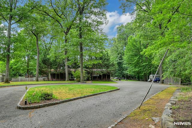 2009 Glen Avenue, Twp Of Washington, NJ 07676