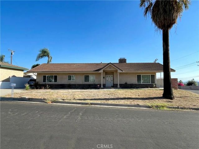 25701 Alto, San Bernardino, CA 92404