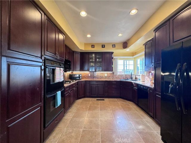 25701 Alto, San Bernardino, CA 92404